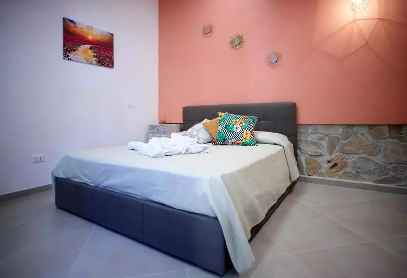 ベッドアンドブレックファースト Al Chiaro Di Luna