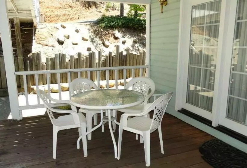 Aamiaismajoitus (B&B) Berkshire Inn