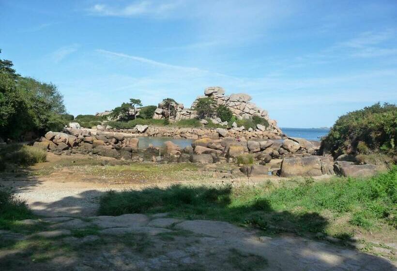 تختخواب و صبحانه La Miellerie