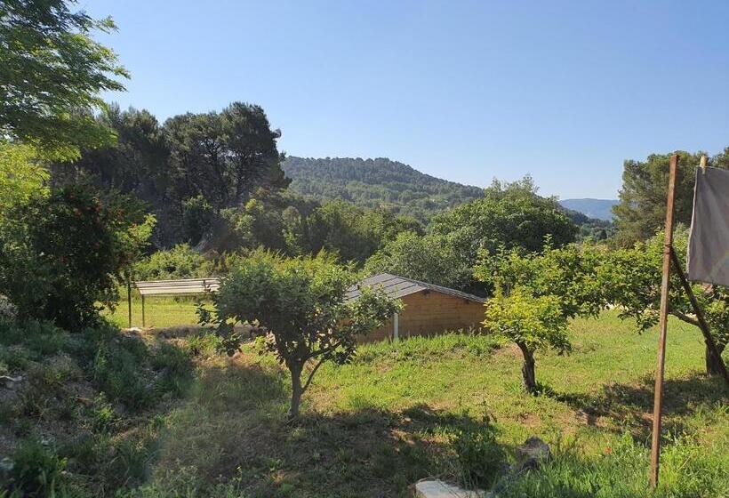 민박 Locations Insolites Vie En Plein Air Cabane Et Tipi Bastide Bellugue Maison D Hôtes Reseau Bienvenue