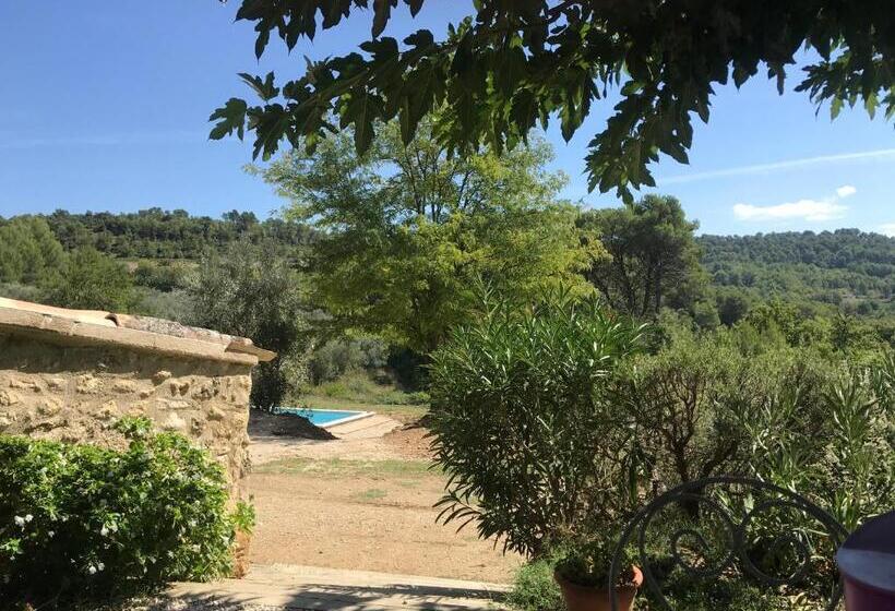 민박 Locations Insolites Vie En Plein Air Cabane Et Tipi Bastide Bellugue Maison D Hôtes Reseau Bienvenue