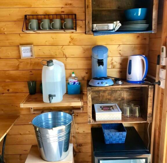 민박 Locations Insolites Vie En Plein Air Cabane Et Tipi Bastide Bellugue Maison D Hôtes Reseau Bienvenue