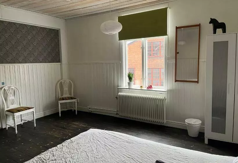 Hattkalles Vandrarhem