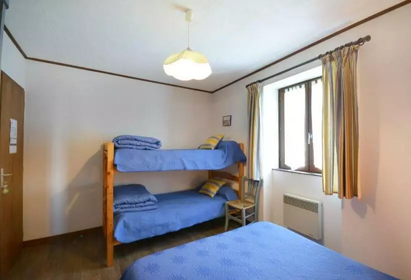 ベッドアンドブレックファースト Chambre D Hôtes Au Vieux Chêne