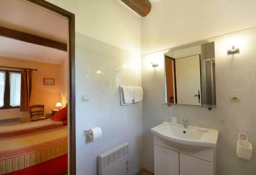 ベッドアンドブレックファースト Chambre D Hôtes Au Vieux Chêne