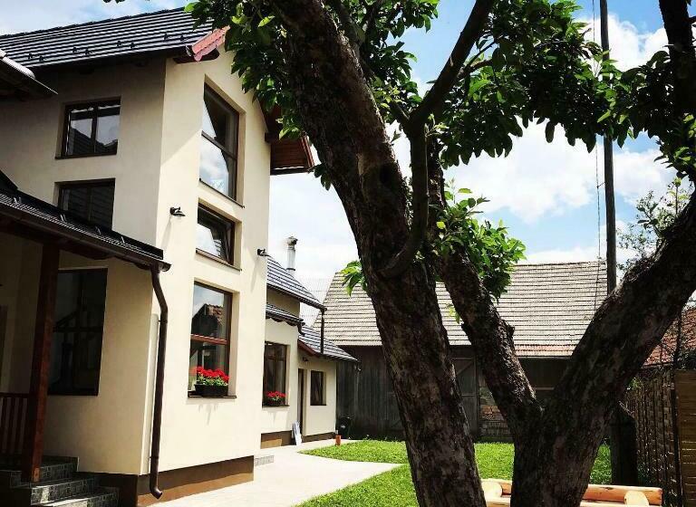 민박 Famíves Vendégház