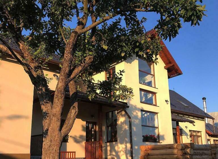 민박 Famíves Vendégház