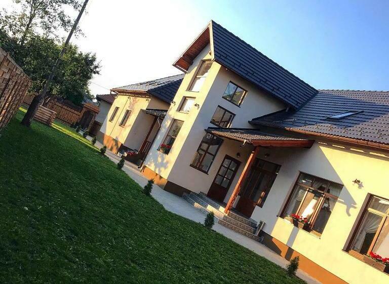 민박 Famíves Vendégház