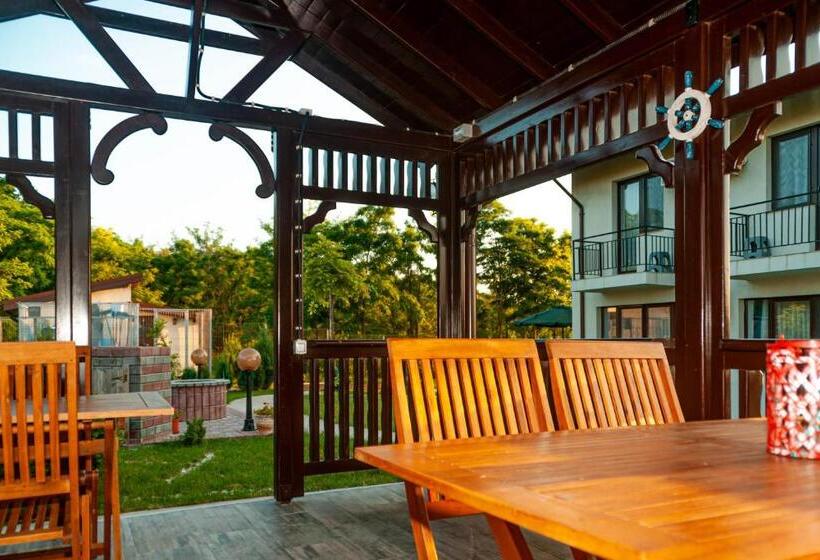 Отель Pensiunea Agroturistica Valentino