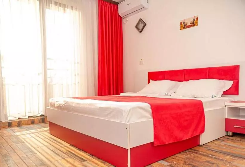 ホテル Pensiunea Agroturistica Valentino