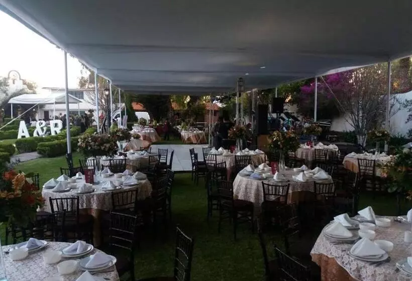 Retkeilymaja No Que No