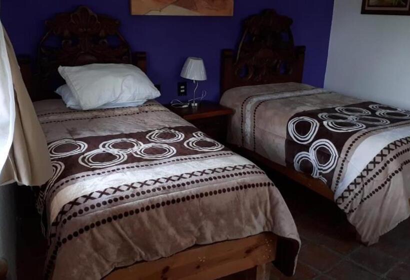 فندق صغير No Que No