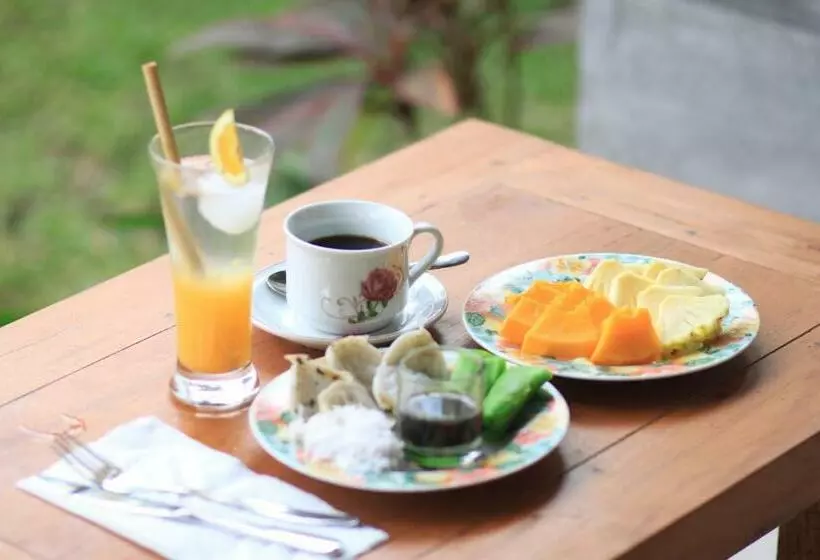 ユースホステル Rumah Sidemen