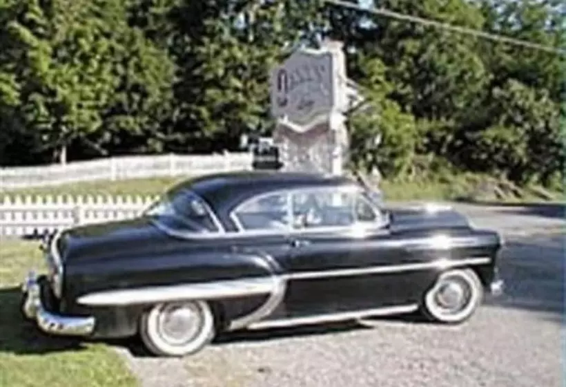 Aamiaismajoitus (B&B) Jenny S Country Manor