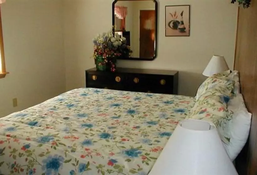 Aamiaismajoitus (B&B) Jenny S Country Manor