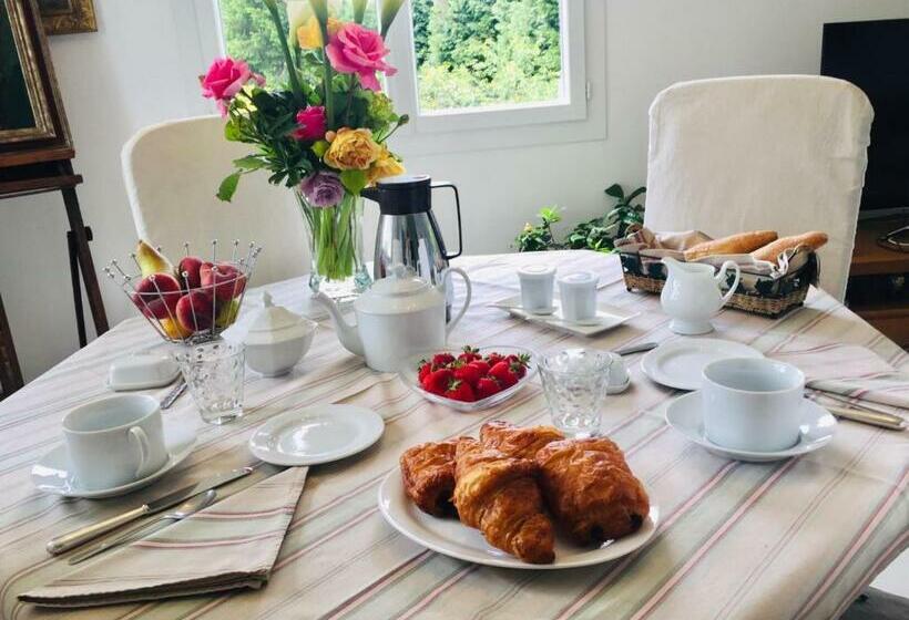 ベッドアンドブレックファースト La Maison D Hera