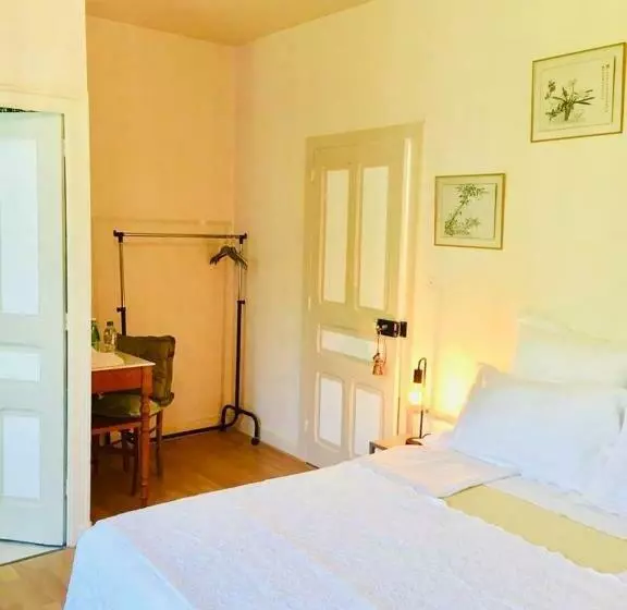 Aamiaismajoitus (B&B) La Maison D Hera