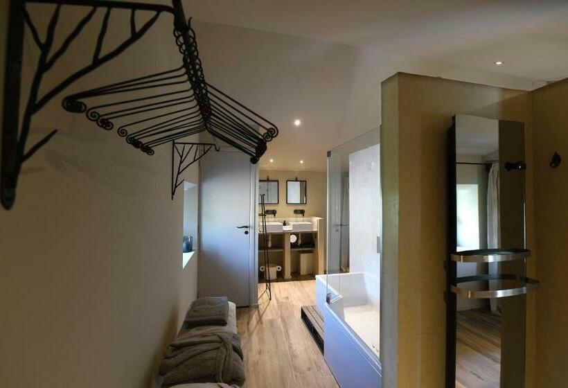 مبيت وإفطار Provence Km28