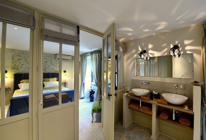 مبيت وإفطار Provence Km28