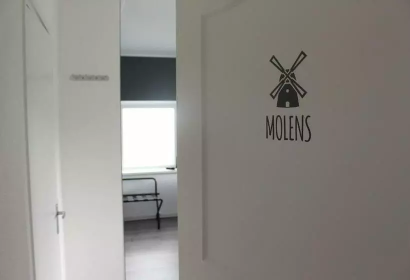 ベッドアンドブレックファースト Slapen Bij De Buurvrouw