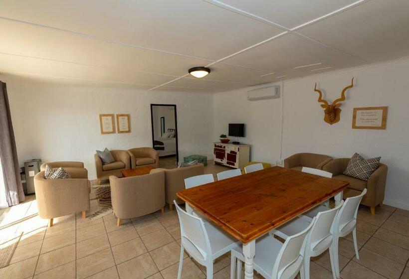 Hotelli Kransplaas   Springbok Cottage