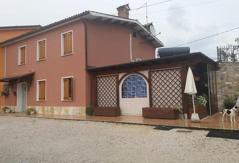 La Vigna Fiorita B&b