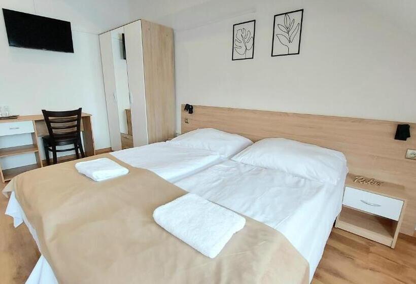 Pensão Apartmány Podlavice