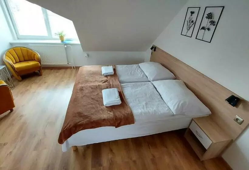 پانسیون Apartmány Podlavice