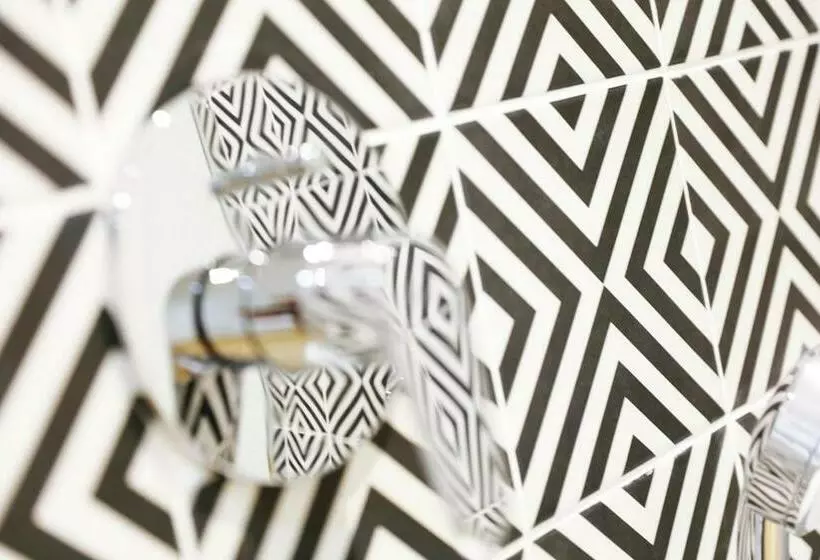 ペンション Hues   Castle Cary