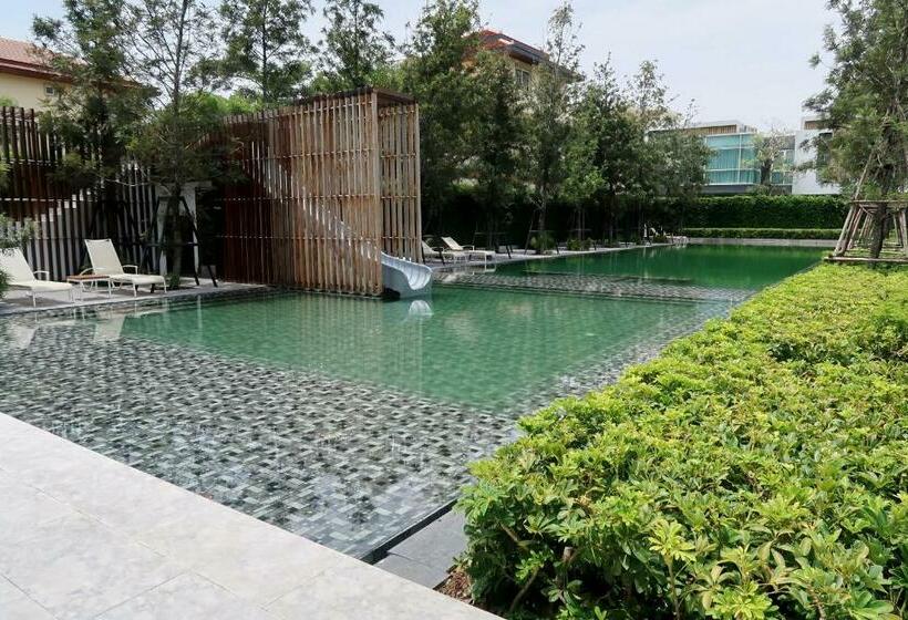 Seaview 2bed 2bath 19fl At Veranda Residence Pattaya