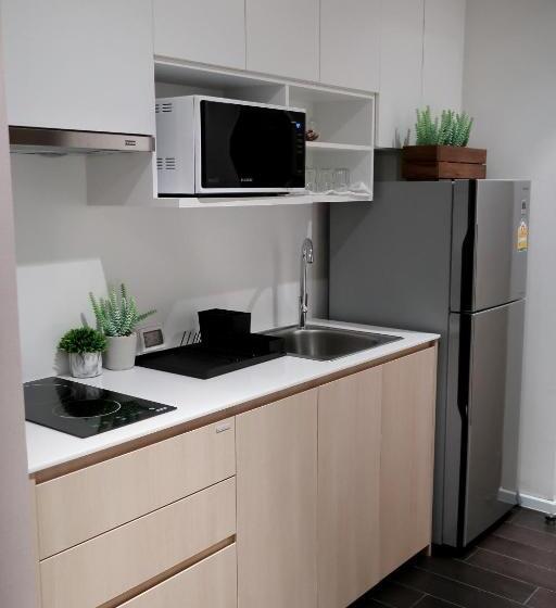 Seaview 2bed 2bath 19fl At Veranda Residence Pattaya