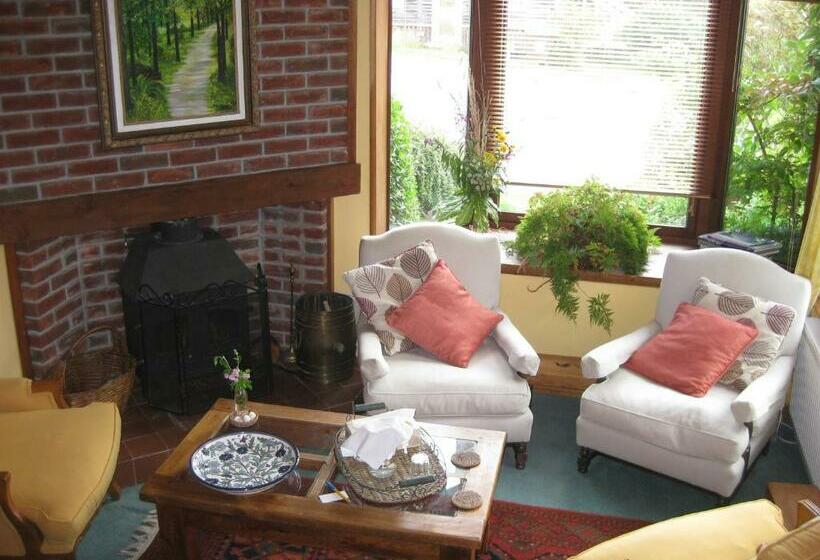 Sunflower Bed & Breakfast