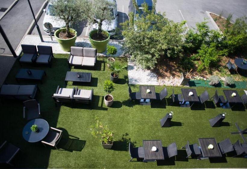 All Suites Besançon