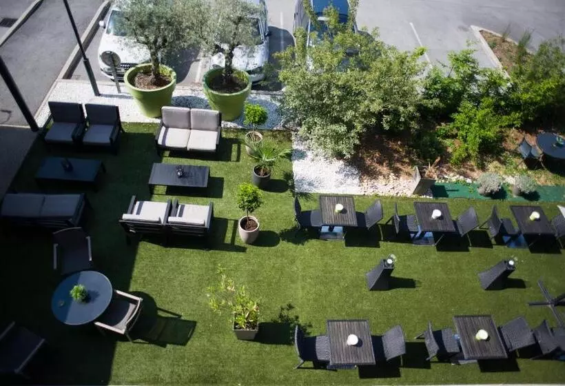 All Suites Besançon