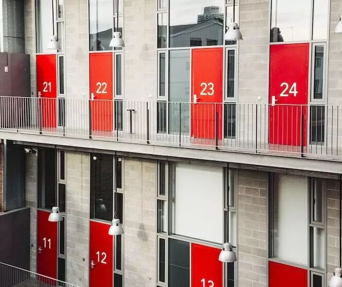 Barcelona Apartment Republica