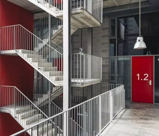 Barcelona Apartment Republica