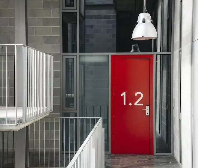 Barcelona Apartment Republica