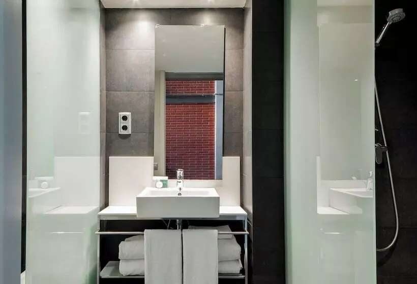 Barcelona Apartment Republica