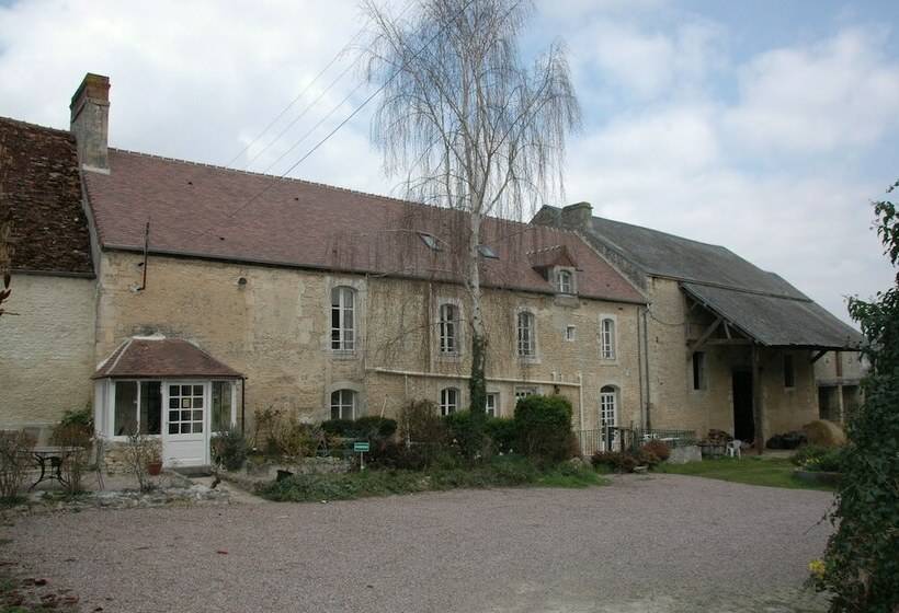 مبيت وإفطار La Vieille Ferme