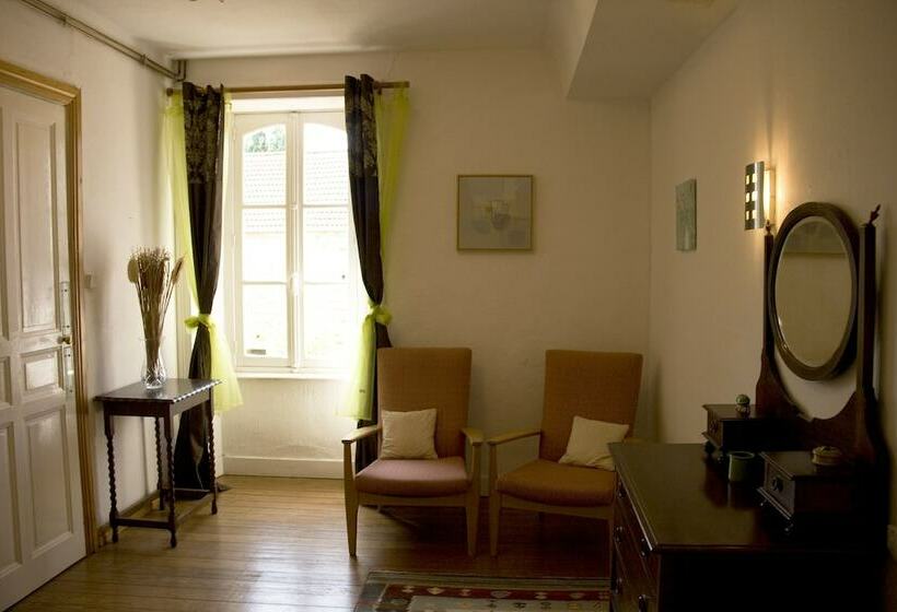 مبيت وإفطار La Vieille Ferme