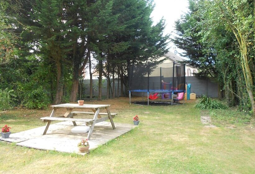 مبيت وإفطار La Vieille Ferme