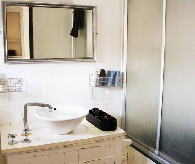 مبيت وإفطار La Vieille Ferme