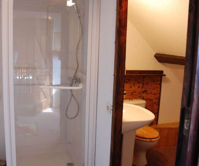 مبيت وإفطار La Vieille Ferme