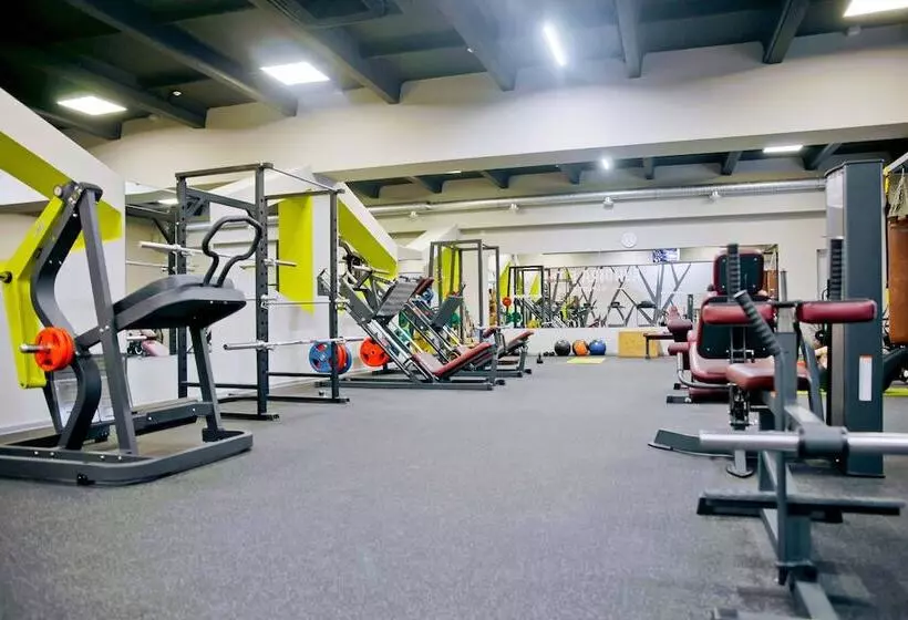 Business Hotel Avrora