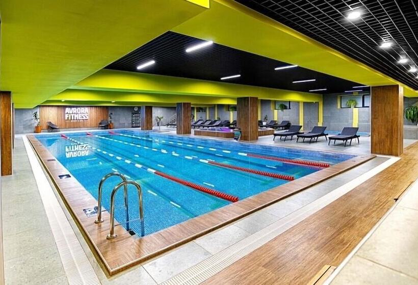 Business Hotel Avrora