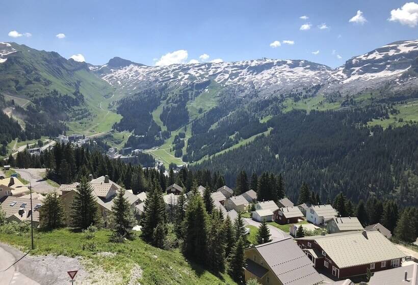 Dormio Resort Les Portes Du Grand Massif