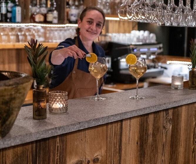 Dormio Resort Les Portes Du Grand Massif