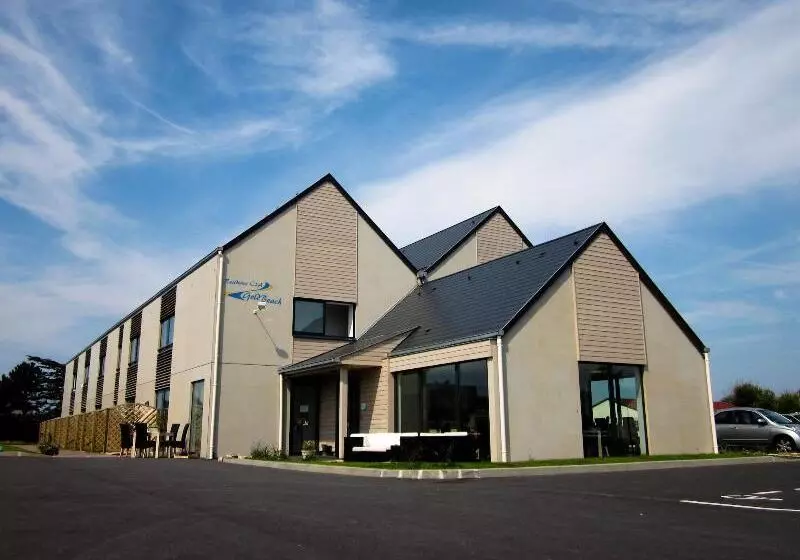 Gold Beach Hotel & Residence