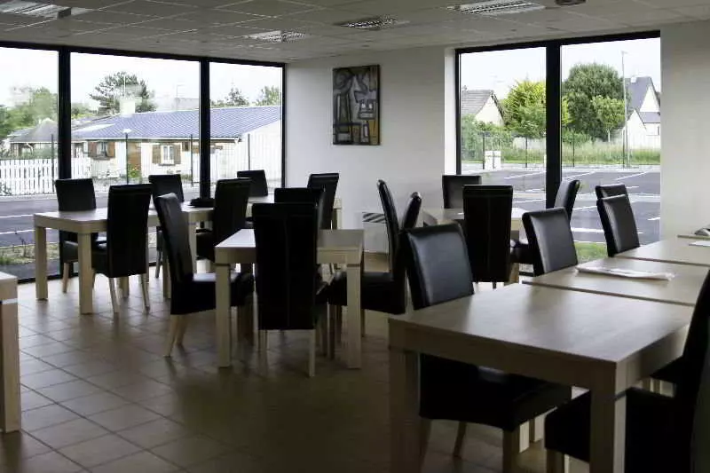 Gold Beach Hotel & Residence