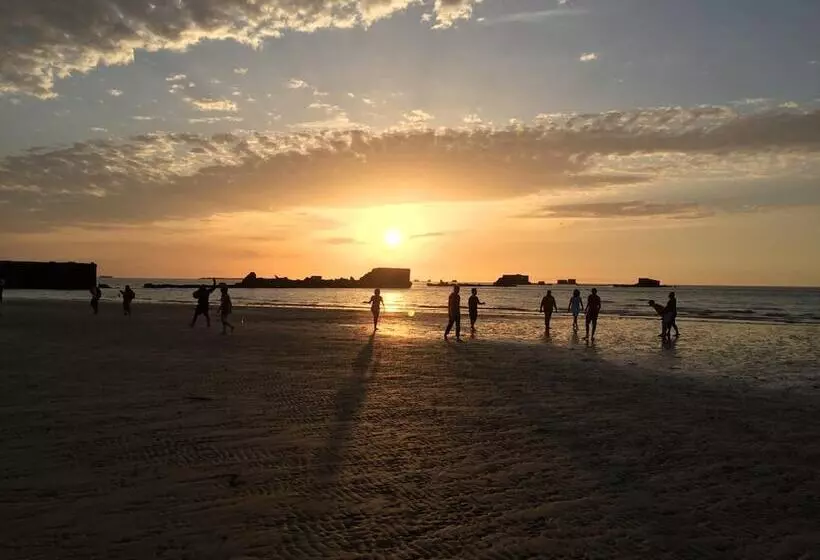 Gold Beach Hotel & Residence